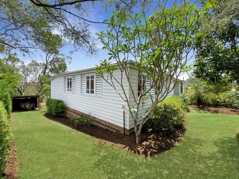 5 Perkins  Street, Herberton QLD 4887
