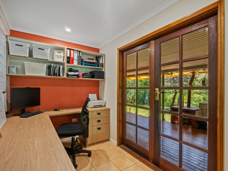 22R Lilybrook Lane, Malanda QLD 4885