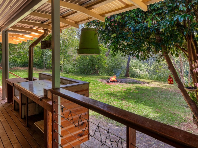 22R Lilybrook Lane, Malanda QLD 4885