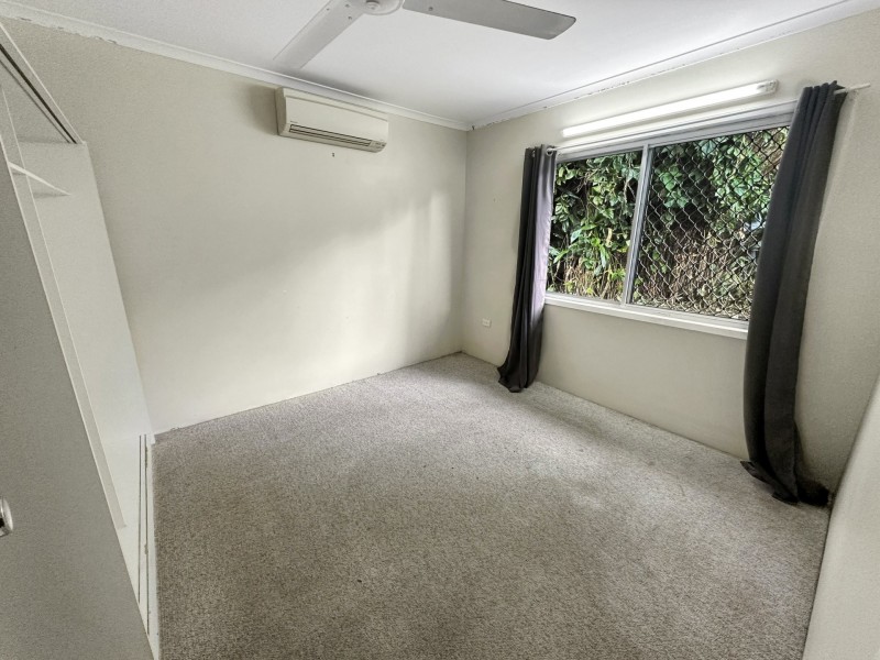 8 Kowinka Street, White Rock QLD 4868