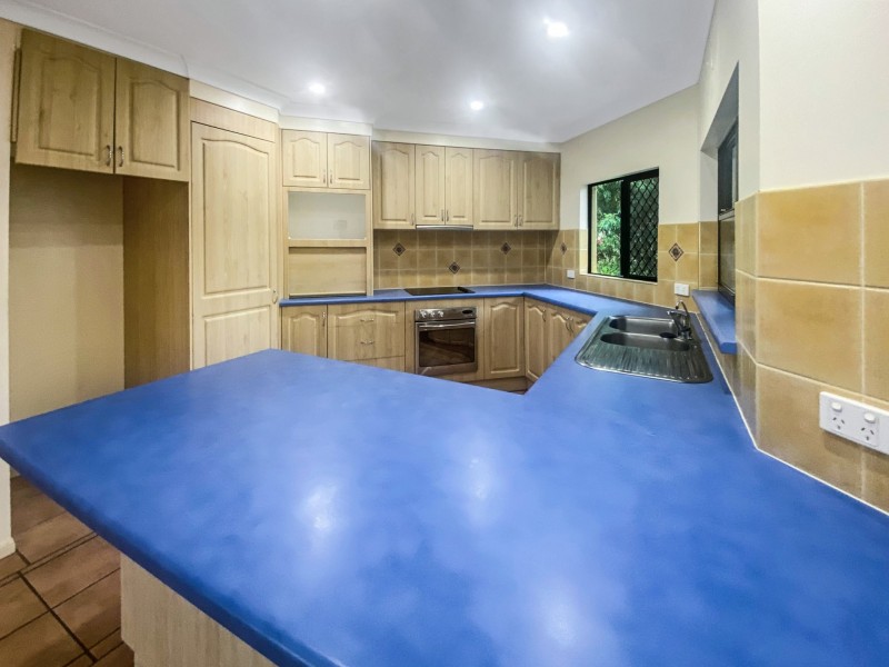 8 Jannina Drive, Atherton QLD 4883