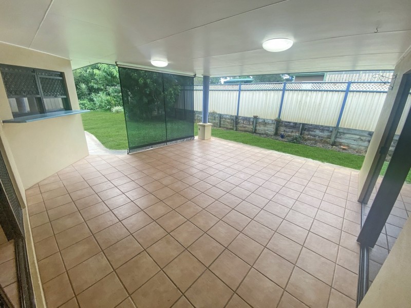 8 Jannina Drive, Atherton QLD 4883