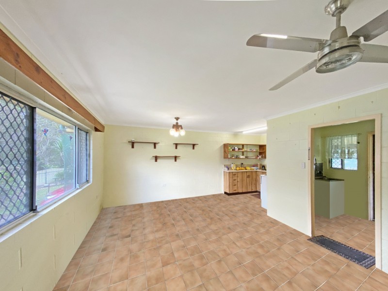 14 Crown Close, Malanda QLD 4885