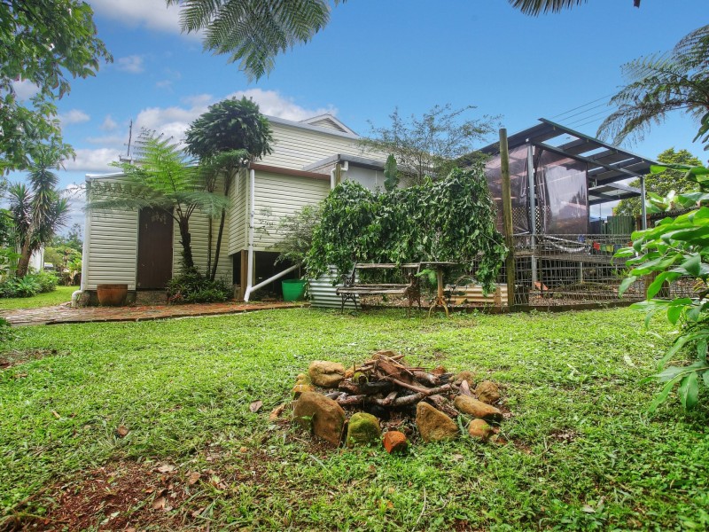 6 Maple Street, Millaa Millaa QLD 4886