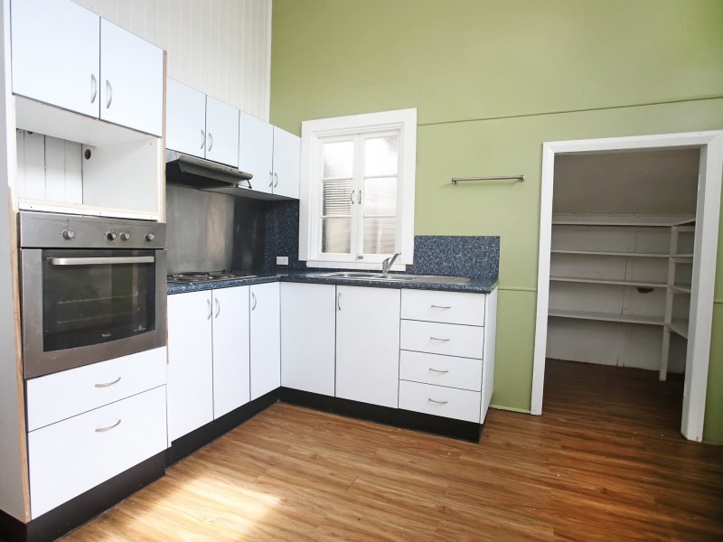 6 Maple Street, Millaa Millaa QLD 4886