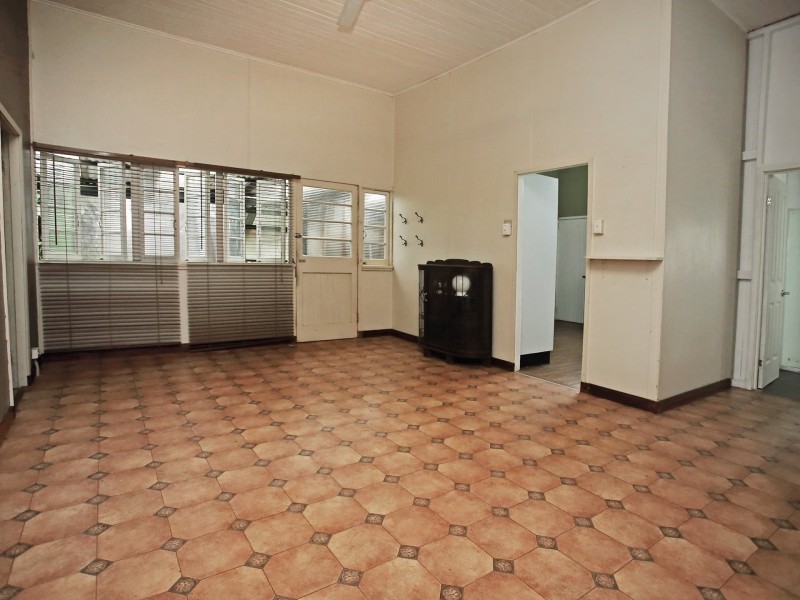 6 Maple Street, Millaa Millaa QLD 4886