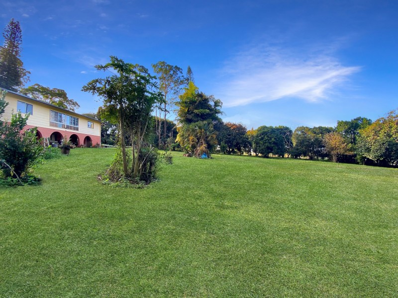 11 Windhaus Road, Atherton QLD 4883