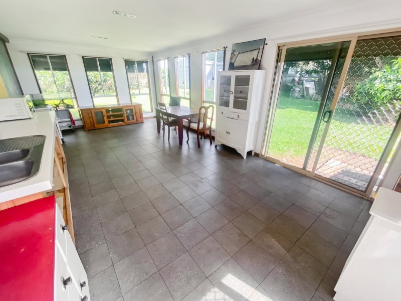6 Poinsettia Close, Yungaburra QLD 4884
