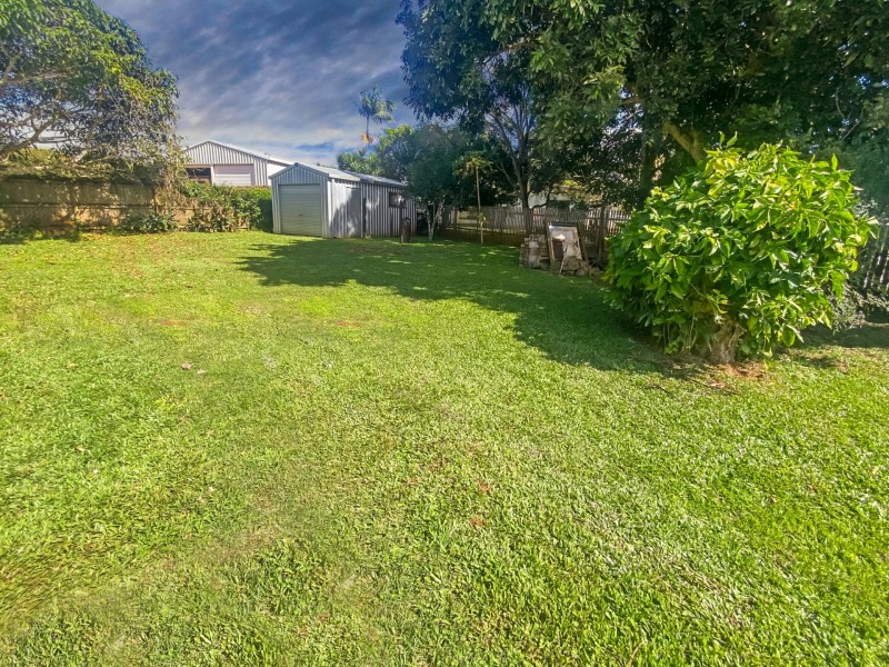 6 Poinsettia Close, Yungaburra QLD 4884