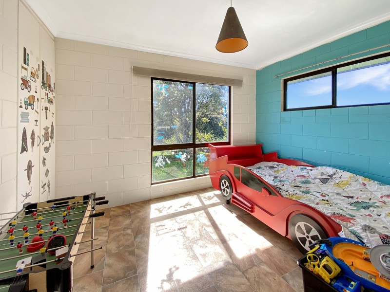 16 Purcell Road, Moregatta QLD 4886