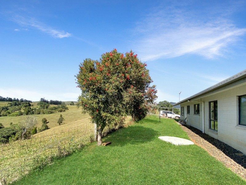 16 Purcell Road, Moregatta QLD 4886