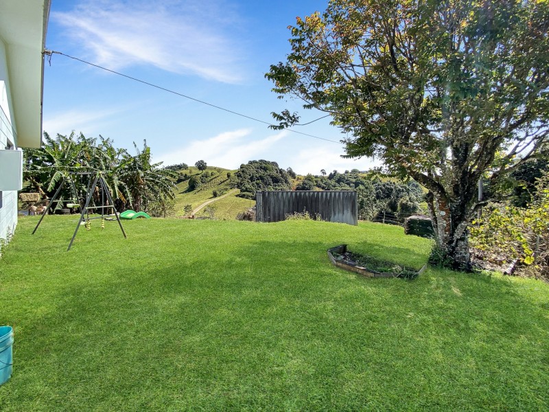 16 Purcell Road, Moregatta QLD 4886