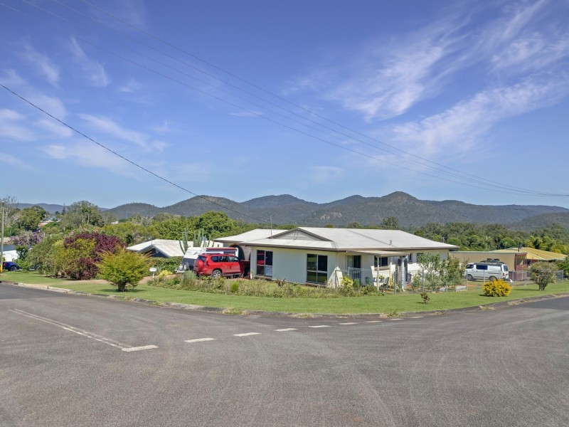 17 Finch Street, Atherton QLD 4883