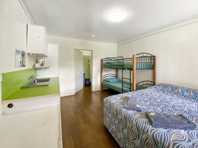 Malanda Falls Caravan Parkl/38 Park Avenue, Malanda QLD 4885