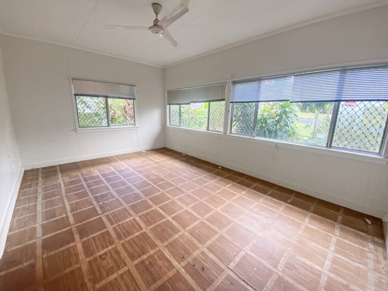 12 Rose Street, Atherton QLD 4883