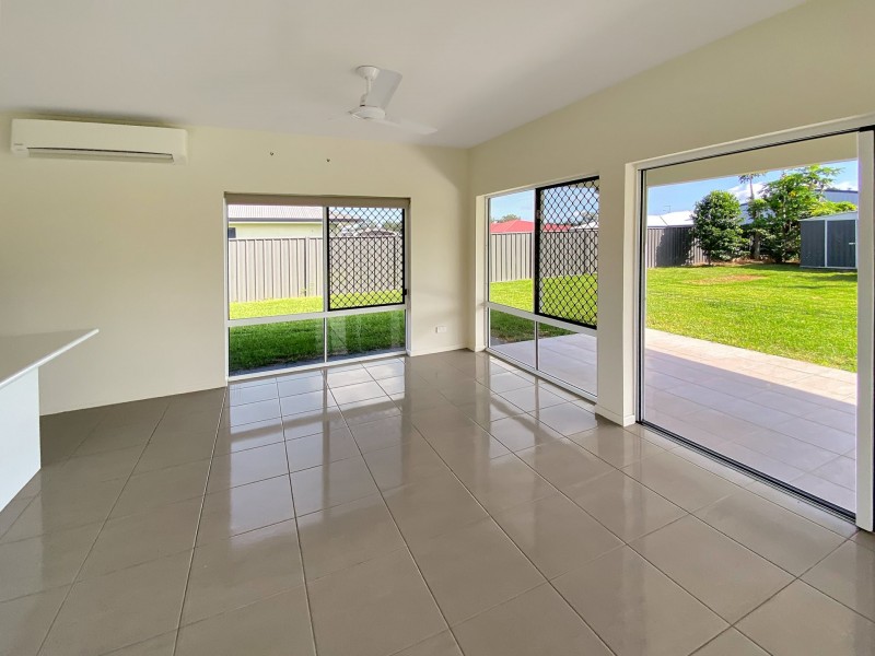 6 Mirrabook Avenue, Mareeba QLD 4880