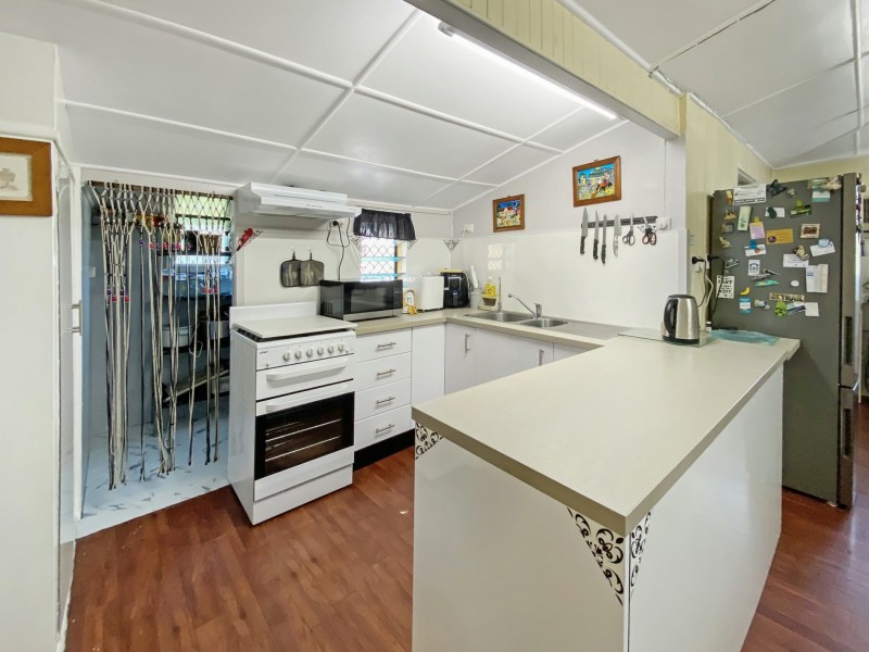 9 Lilian Street, Herberton QLD 4887