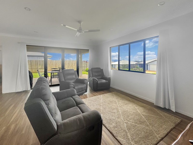 8 Crawford Street, Tolga QLD 4882