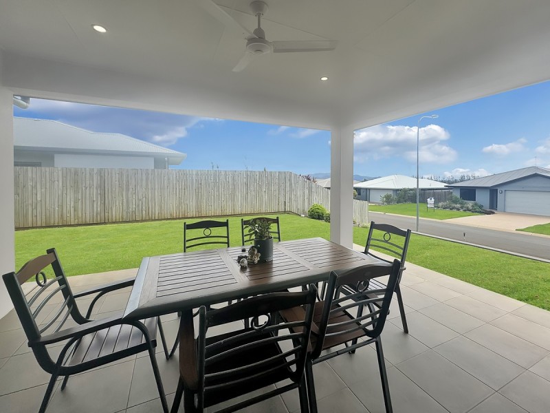 8 Crawford Street, Tolga QLD 4882