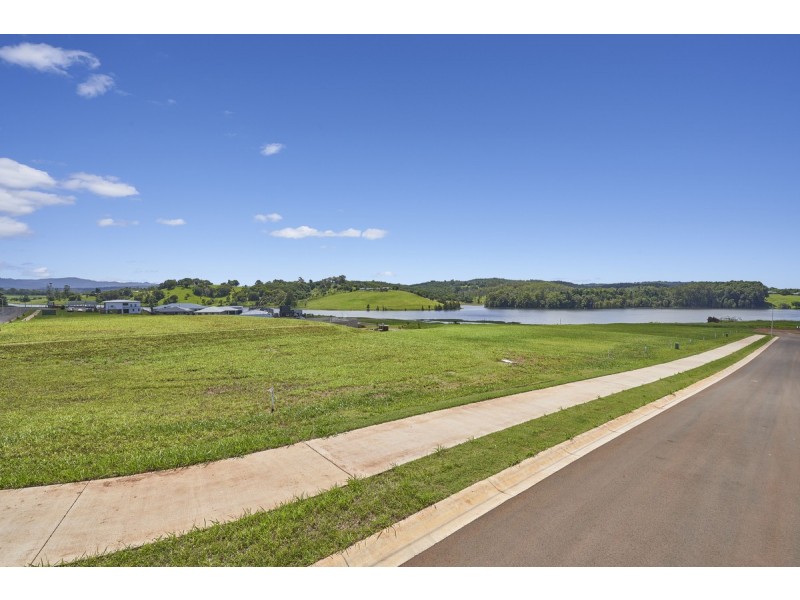 64-72 Tinaburra Drive, Yungaburra QLD 4884