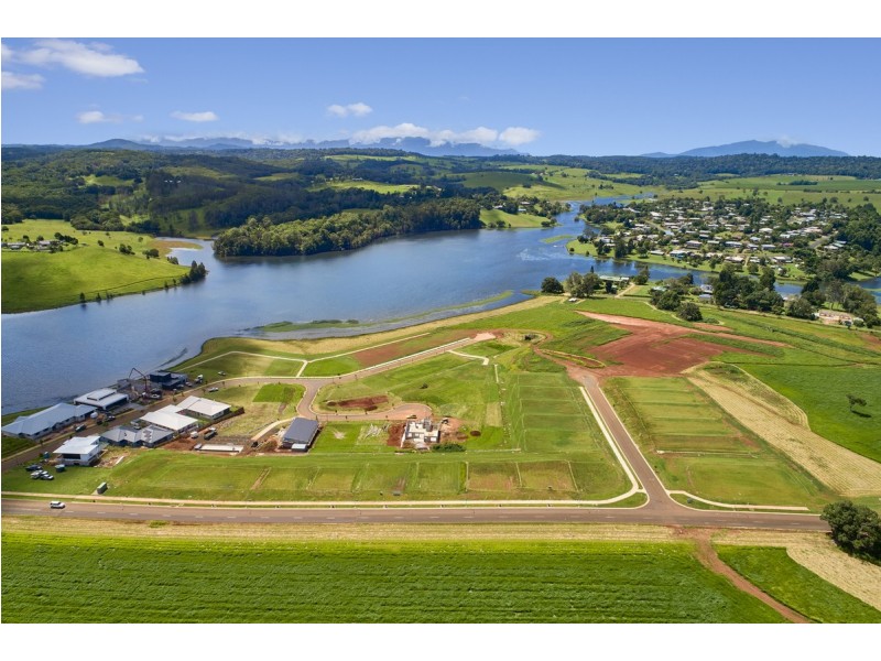 64-72 Tinaburra Drive, Yungaburra QLD 4884