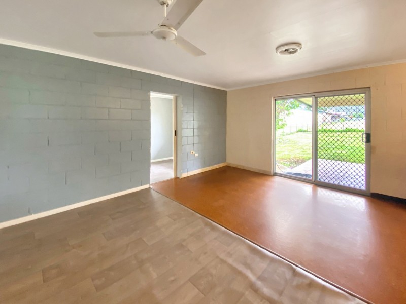 33 Main Street, Tolga QLD 4882