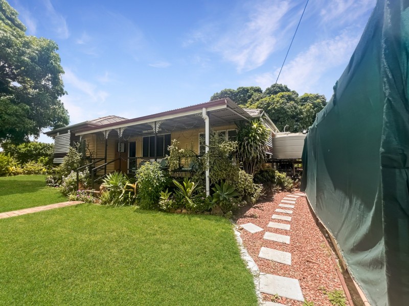 1 Savannah Close, Mount Surprise QLD 4871