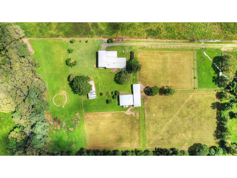 166 McLeish Road, Lake Eacham QLD 4884