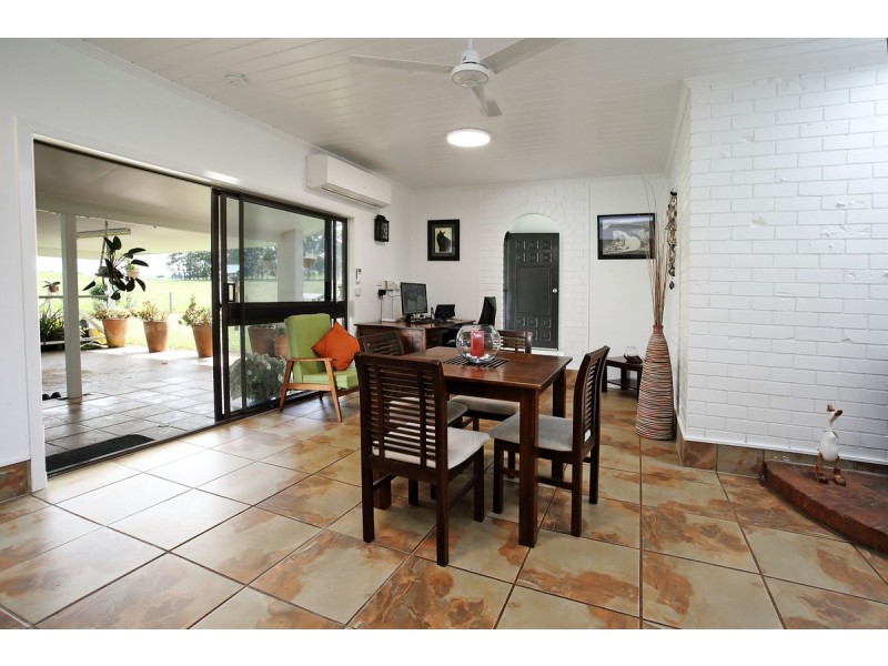 166 McLeish Road, Lake Eacham QLD 4884