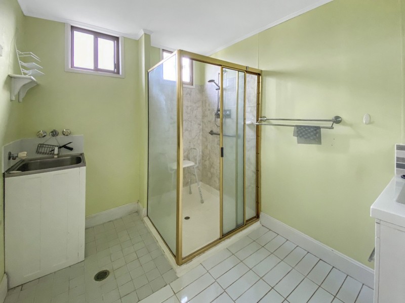 B8/4-28 Tinaroo Falls Dam Road, Tinaroo QLD 4872