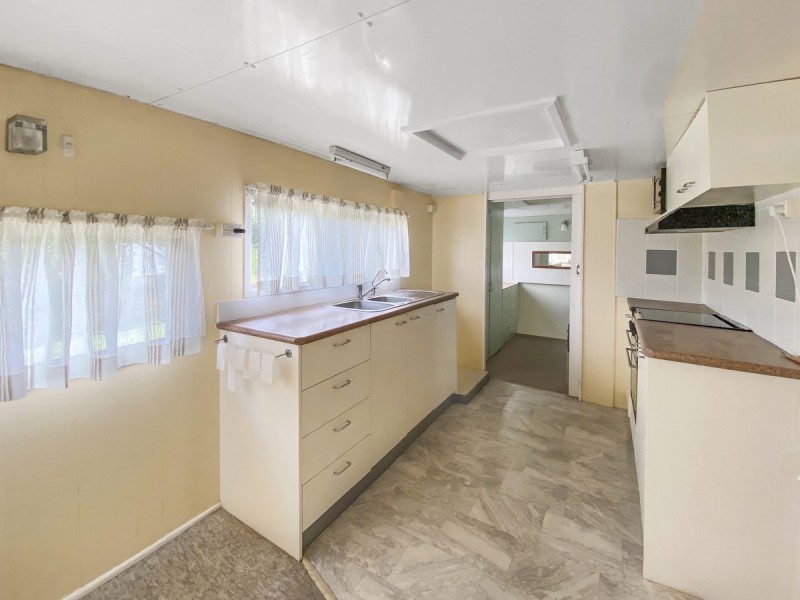 B8/4-28 Tinaroo Falls Dam Road, Tinaroo QLD 4872