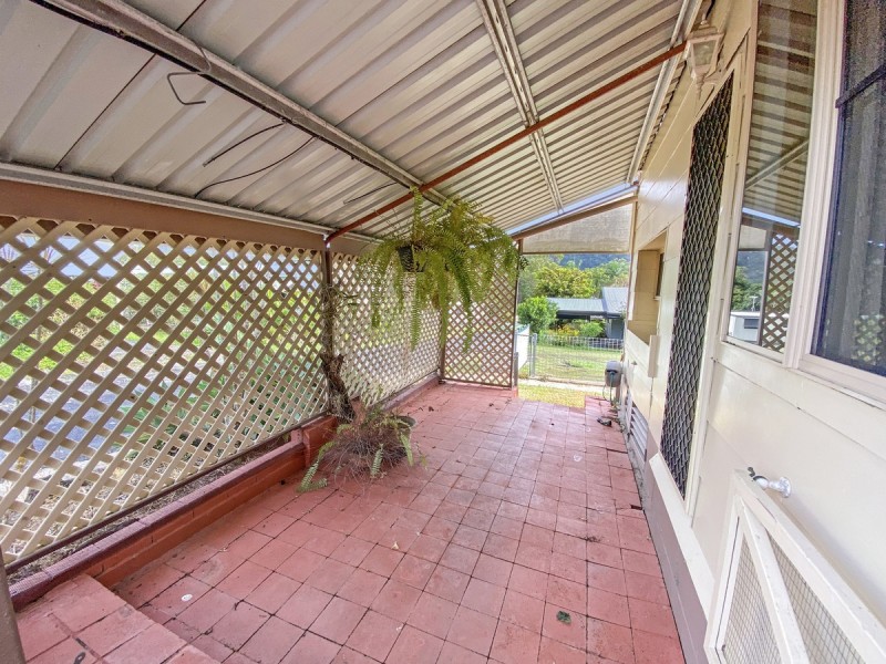 B8/4-28 Tinaroo Falls Dam Road, Tinaroo QLD 4872