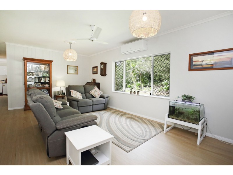 18 Geddes Drive, Tolga QLD 4882