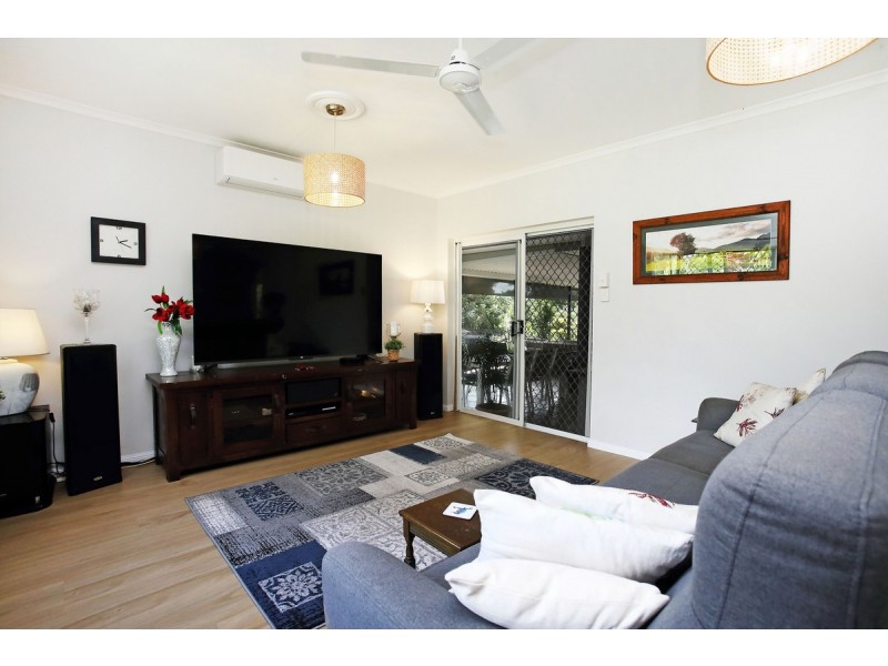 18 Geddes Drive, Tolga QLD 4882