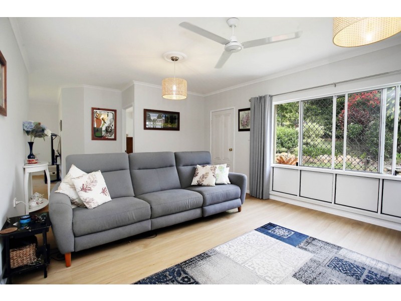18 Geddes Drive, Tolga QLD 4882