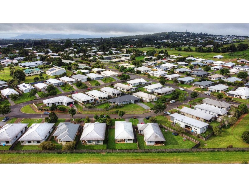 38 Norbury Circuit, Atherton QLD 4883