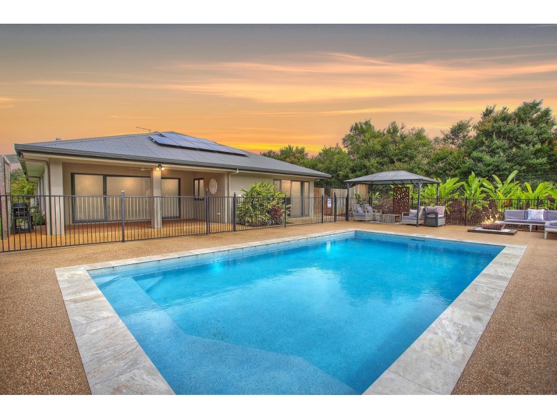 51 Rosewood Close, Malanda QLD 4885