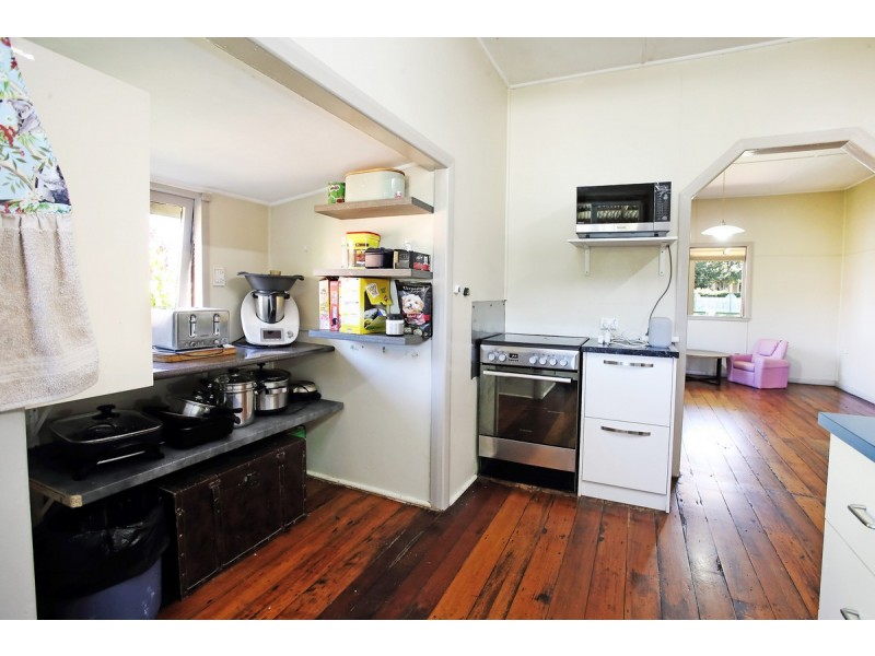 11 Golf Links Road, Atherton QLD 4883