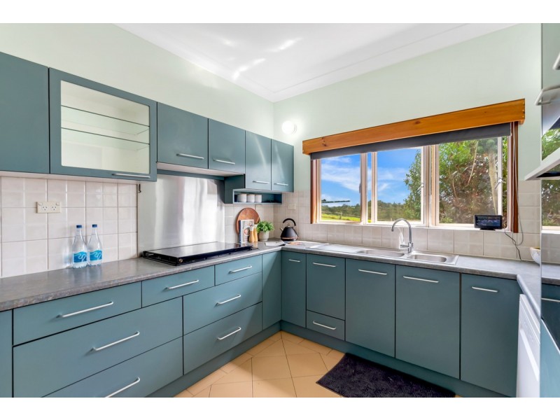 22 Mathers Road, Malanda QLD 4885