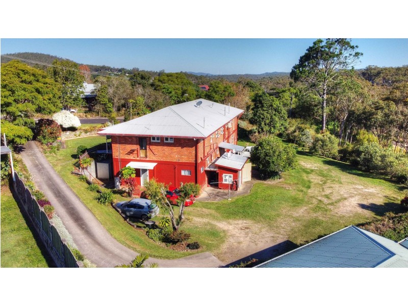6 William Street, Herberton QLD 4887