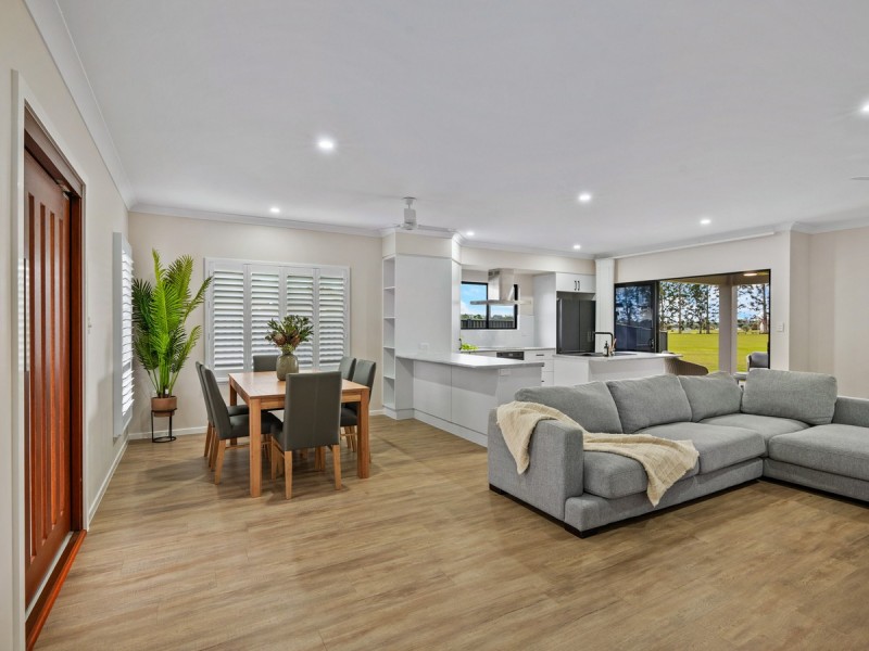 12 Driver Close, Atherton QLD 4883