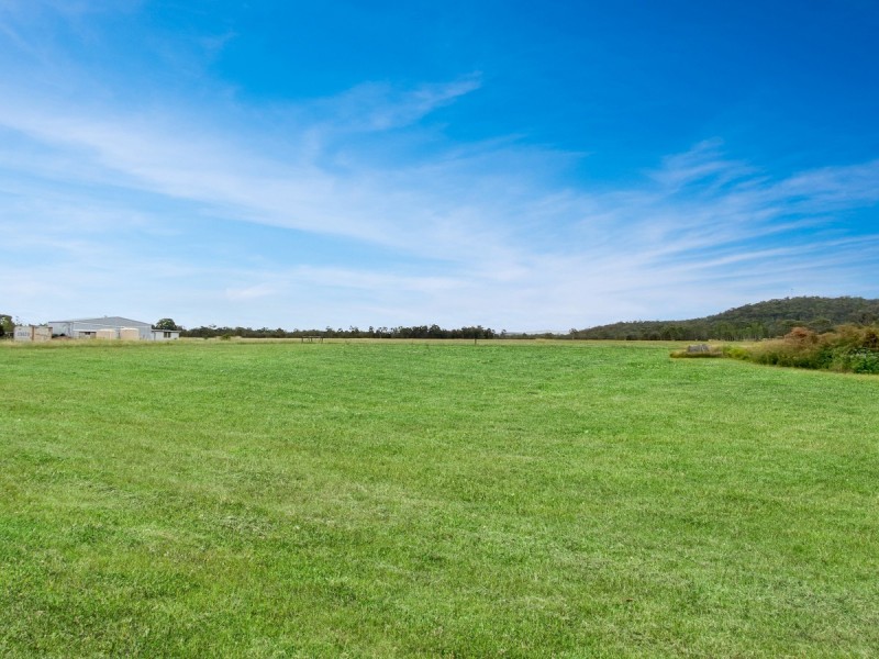 76 Gordon Earl Drive, Millstream QLD 4888