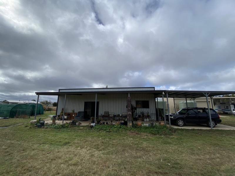 76 Gordon Earl Drive, Millstream QLD 4888