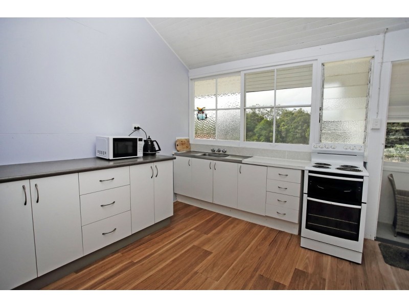 15 Golf Links Road, Atherton QLD 4883