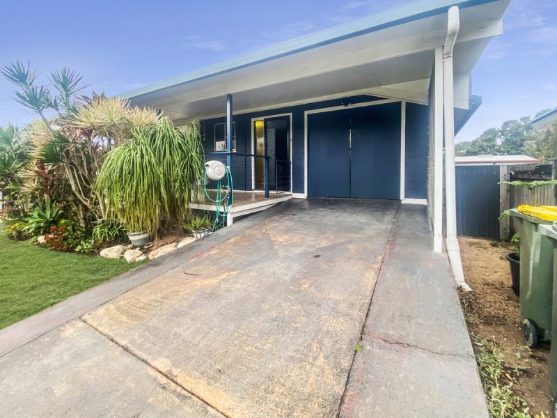 9 Church Street, Tinaroo QLD 4872