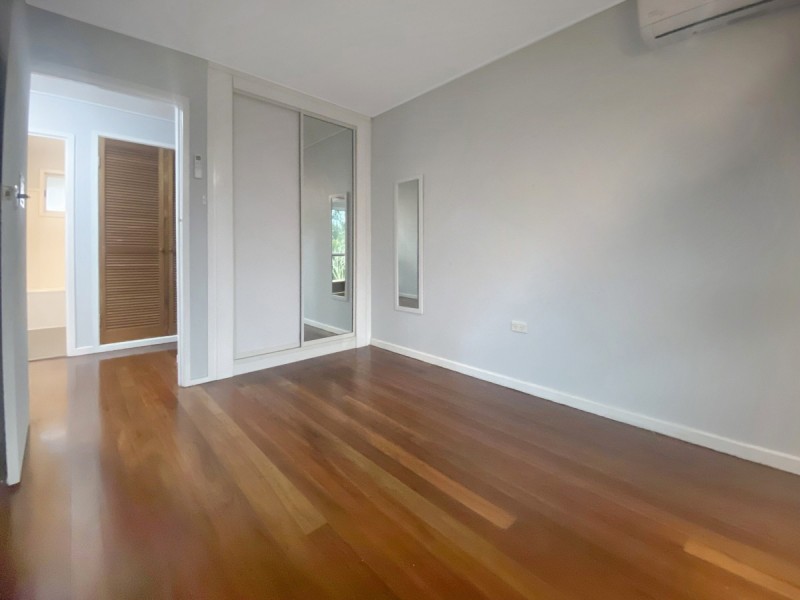 9 Church Street, Tinaroo QLD 4872