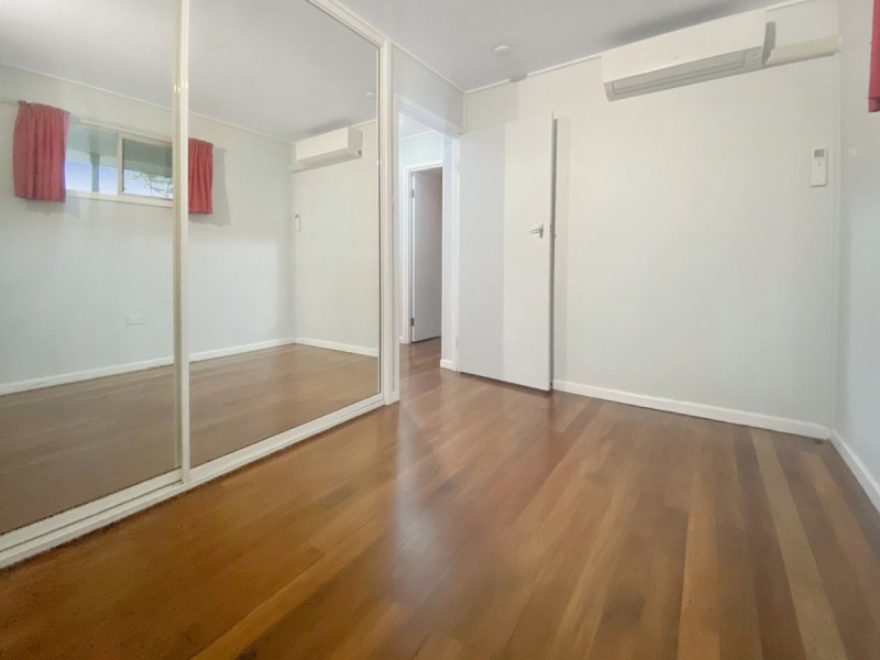9 Church Street, Tinaroo QLD 4872