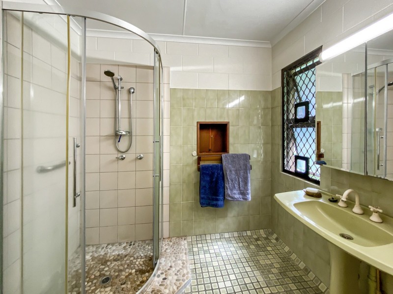 282 Ball Road, Peeramon QLD 4885