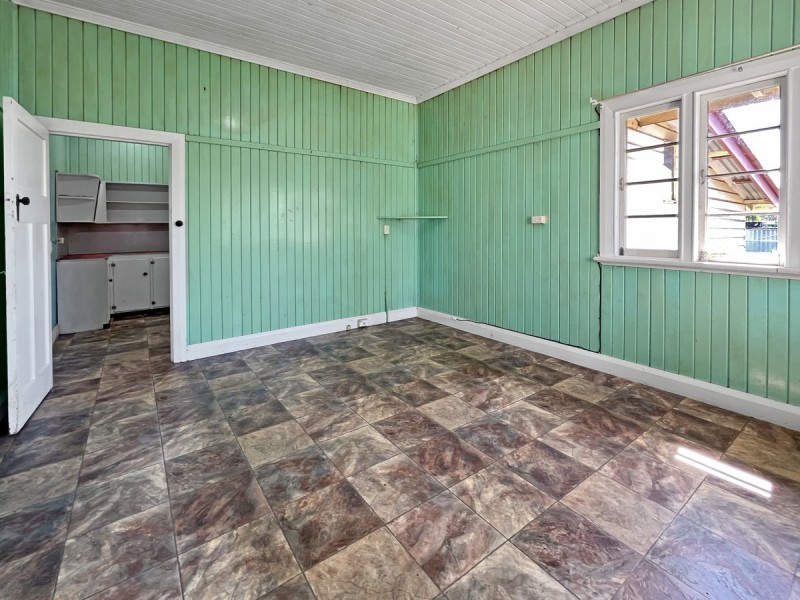 7 Lloyd Street, Atherton QLD 4883