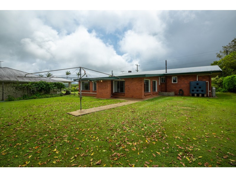 5373 Palmerston Highway, Millaa Millaa QLD 4886
